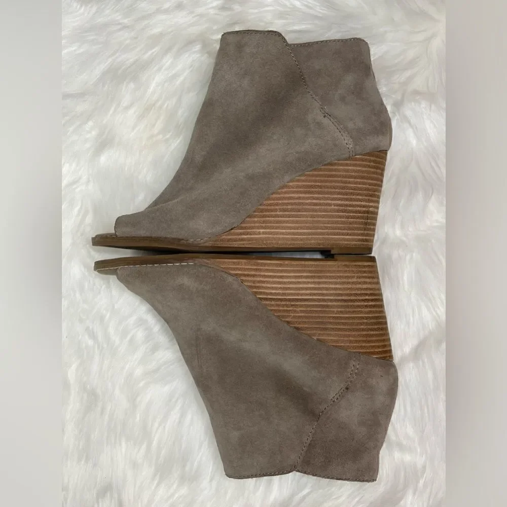 Lucky Brand Women's jezzah Ankle Bootie Size 8.5
